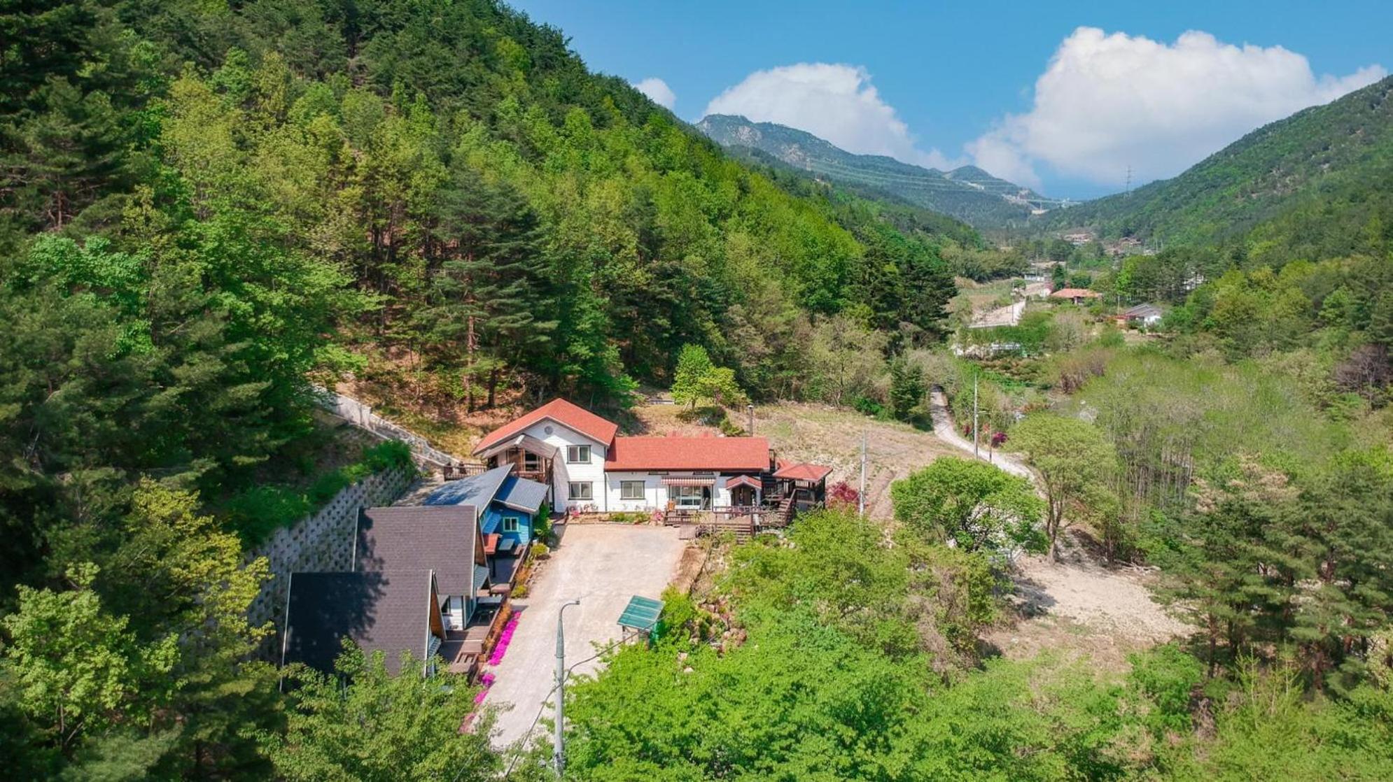 Samcheok Deulre Pension Экстерьер фото